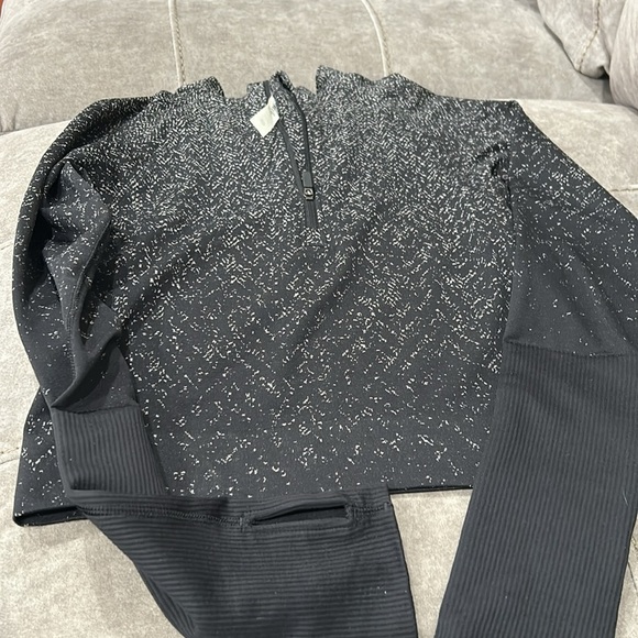 Lululemon Rest Less Cropped 1/2 Zip Herringbone Fade Black / White Size 2 crop - Picture 3 of 7